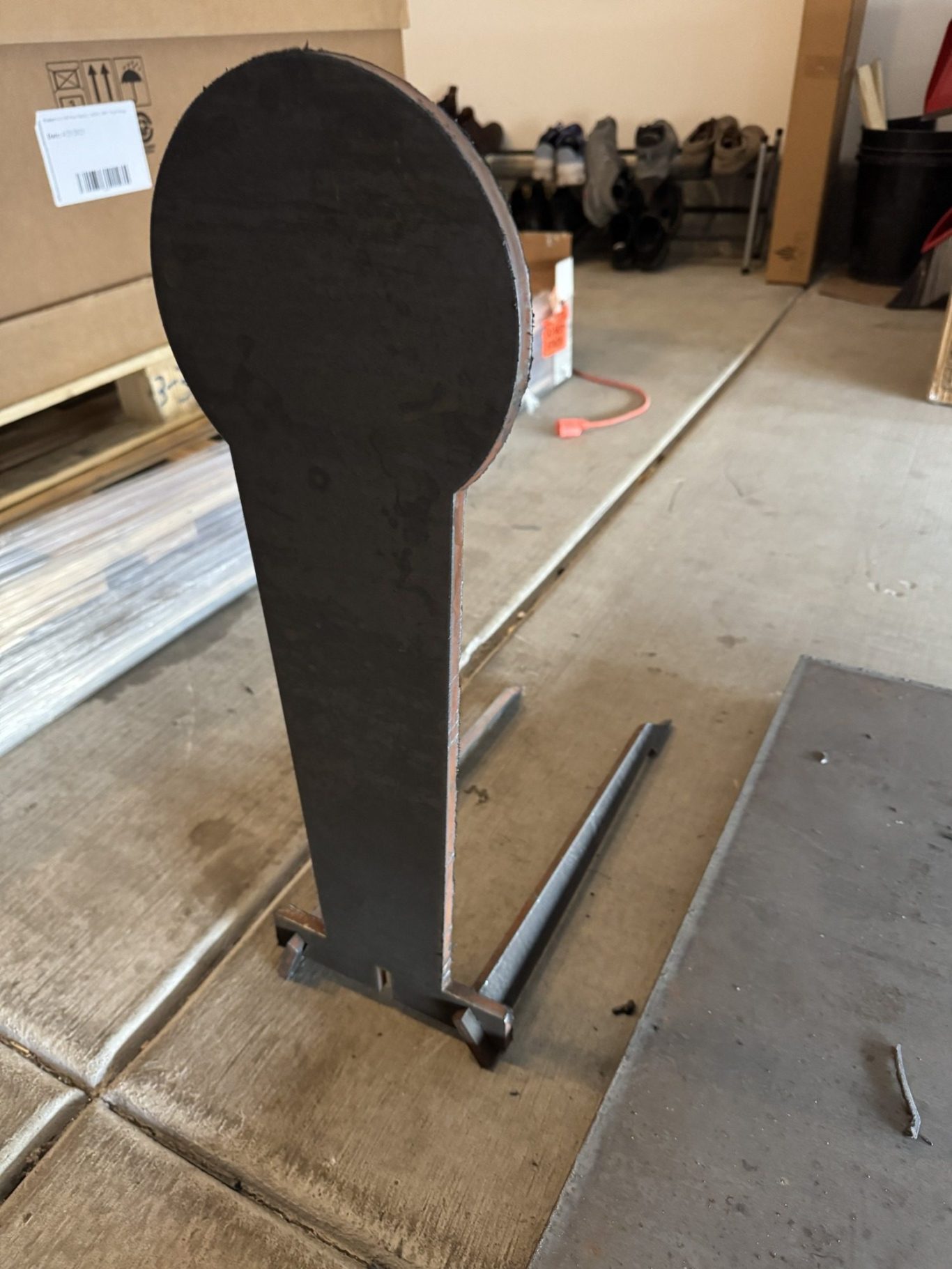 Ultra Minimalist IPSC Mini Popper steel target for USPSA and IPSC training